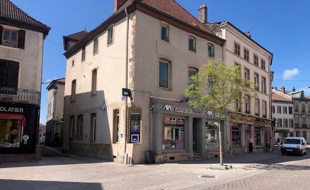 axa