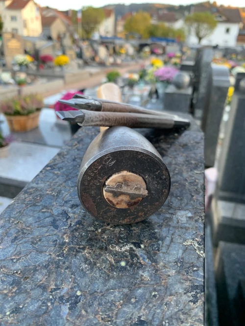 L'GRAVE, SAINT GORGON